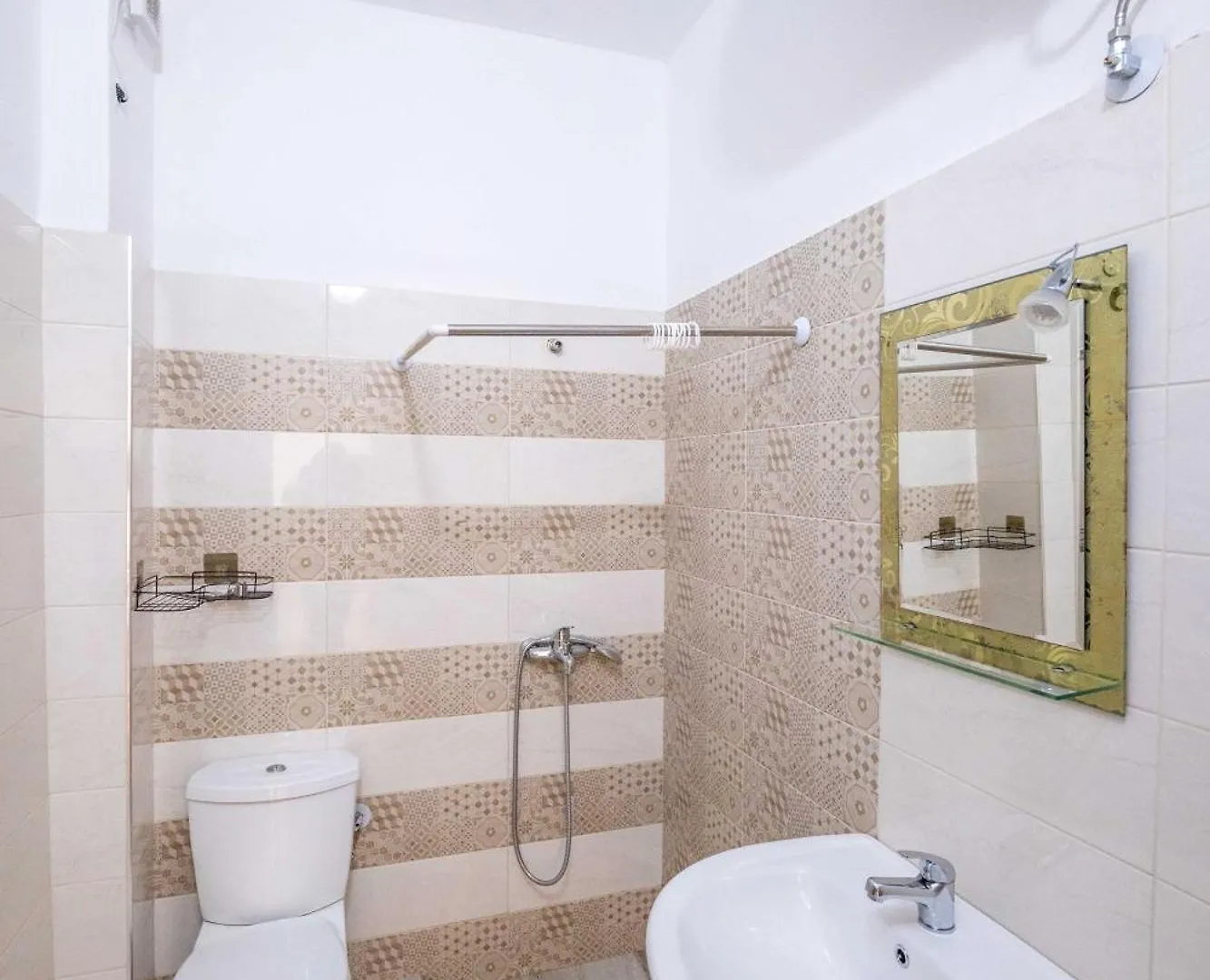 Soleluna Aparthotel Saranda 3*,  Albanie